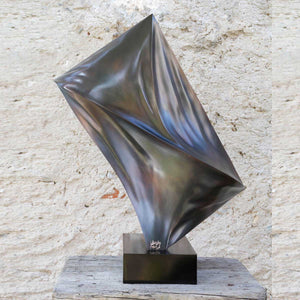 Torsiòn II - Bronze sculpture by Vélez Gustavo - Fp Art Online