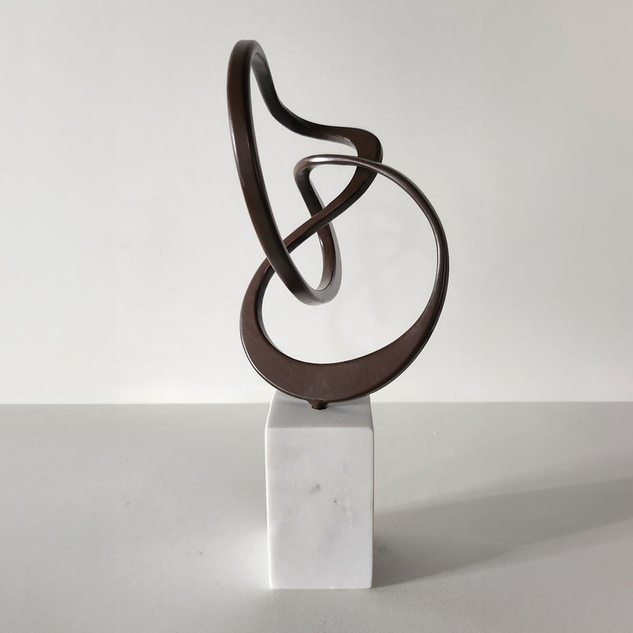 Sinuous #1 - Handmade shelf sculpture in painted metal by Fp Art Collection - Fp Art Online