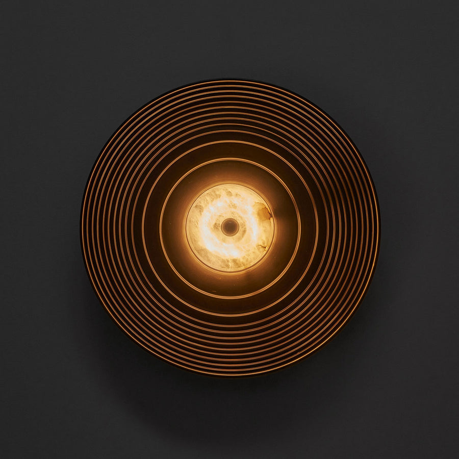 Gong by LC Atelier Wall Sconce - Brass and alabaster wall sconce by Matlight Milano - Fp Art Online