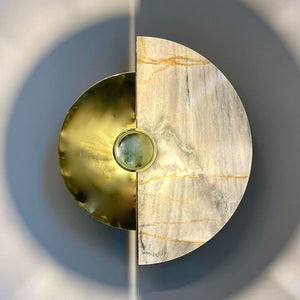 Levante Moon  - Brass and onyx wall sconce by Matlight Milano - Fp Art Online