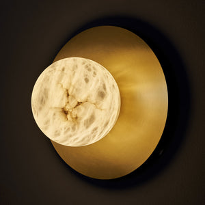 Mini Alabaster Moon  - Brass and alabaster wall sconce by Matlight Milano - Fp Art Online