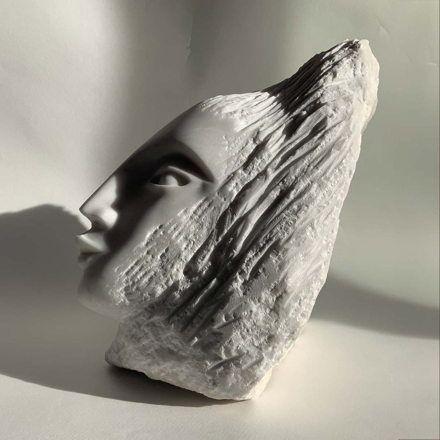 Venere del Segno - Carrara marble sculpture by Rando Paola - Fp Art Online
