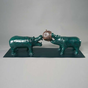 Deux Hippos avec Baloons - Polished bronze sculpture by Berry Philippe - Fp Art Online