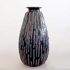 Black Striped - 100% handmade ceramic vase, wheel thrown, with handmade application and decoration by ND Dolfi Ceramics - Fp Art Online