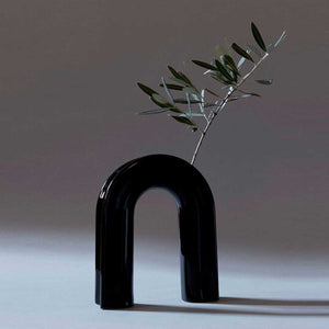Arco Black - Glazed casting ceramic vase by Visentin Cristian - Fp Art Online