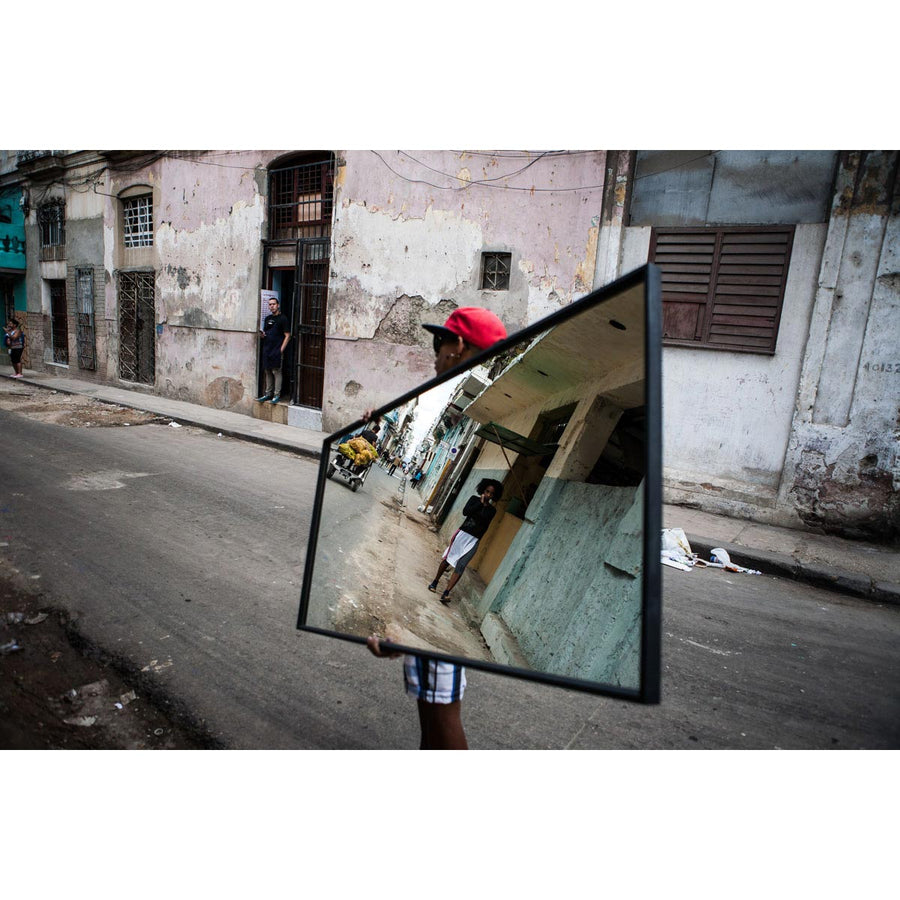 Reflect your Life (Havana, Cuba) - Fine art digital print by Tesinsky David - Fp Art Online