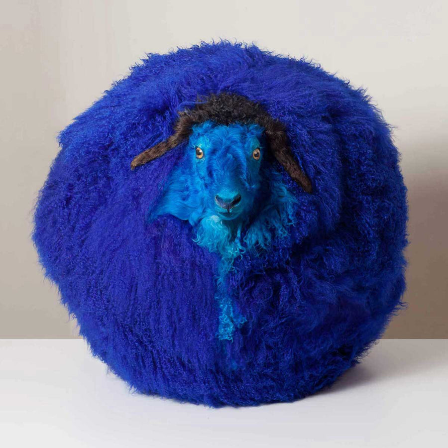 Sheep n.16, Dyed and inflated sheepskin sculpture by Maoyuan Yang - Fp Art Online